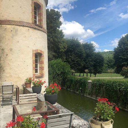 Chateau De La Cour Senlisse Buitenkant foto