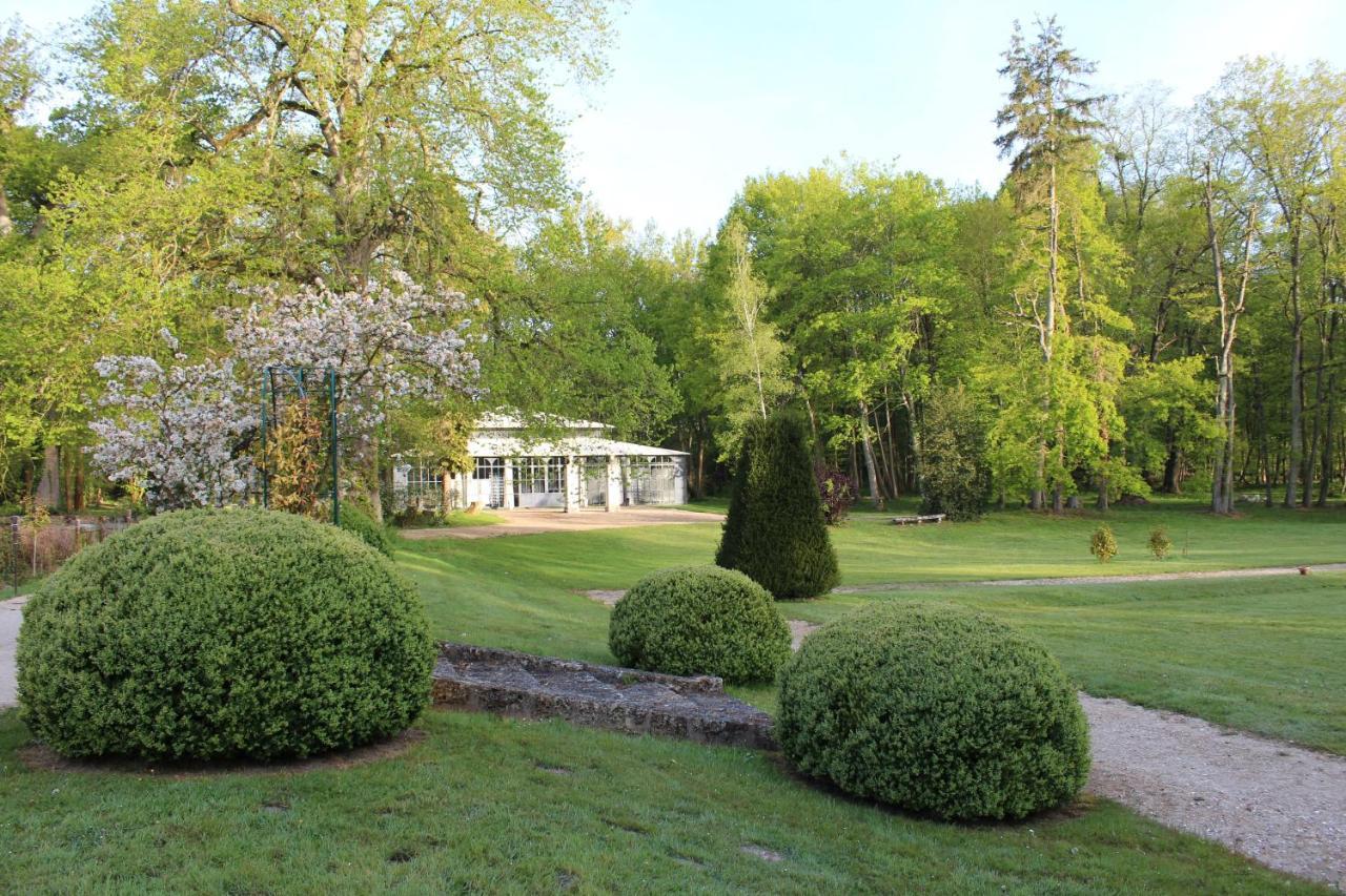 Chateau De La Cour Senlisse Buitenkant foto