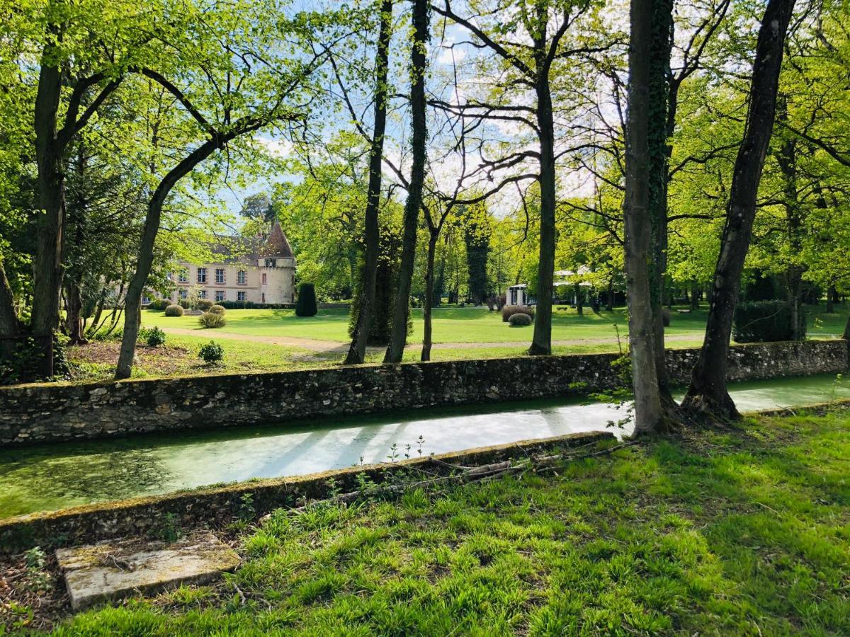 Chateau De La Cour Senlisse Buitenkant foto