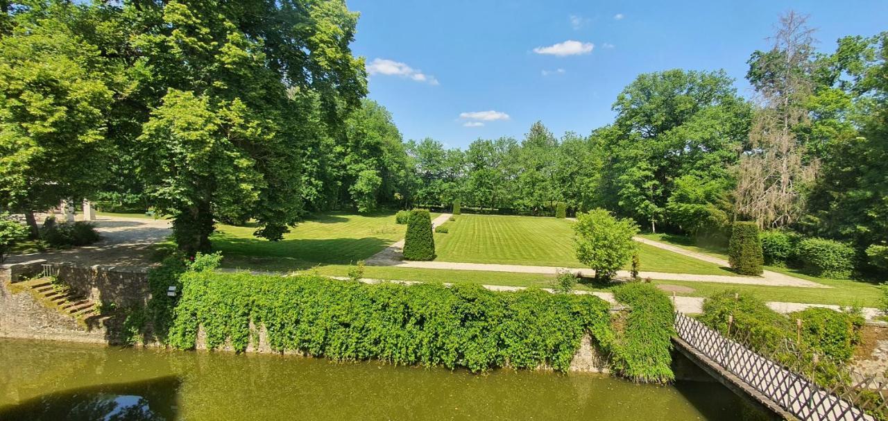 Chateau De La Cour Senlisse Buitenkant foto